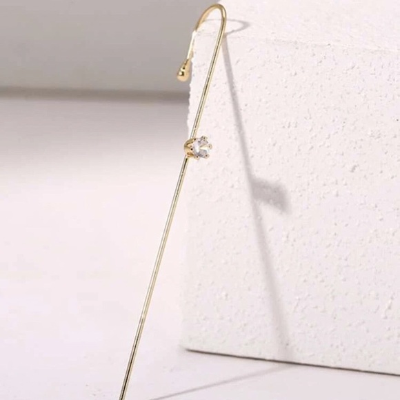 ⚜️𝟯𝟬%𝗢𝗙𝗙 𝗯𝘂𝗻𝗱𝗹𝗲𝘀 𝟯+⚜️ NEW Simple Rhinestone Ear Hook - Picture 7 of 9
